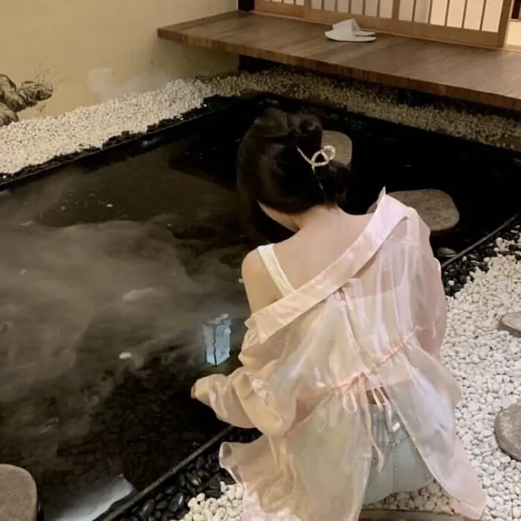 【现象级纯爱】《花束般的恋爱》菅田将晖有村架纯：百分百合拍的文艺情侣，为何最终败给了现实？
