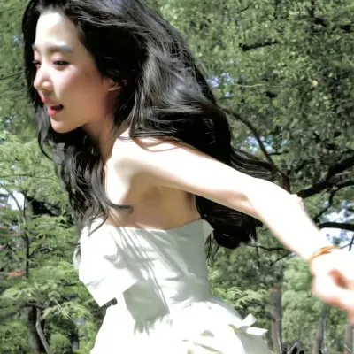 【恶女大女主】《黑色皮革手册》武井咲/米仓凉子版：银行女职员利用高官黑料逆袭成银座妈妈桑